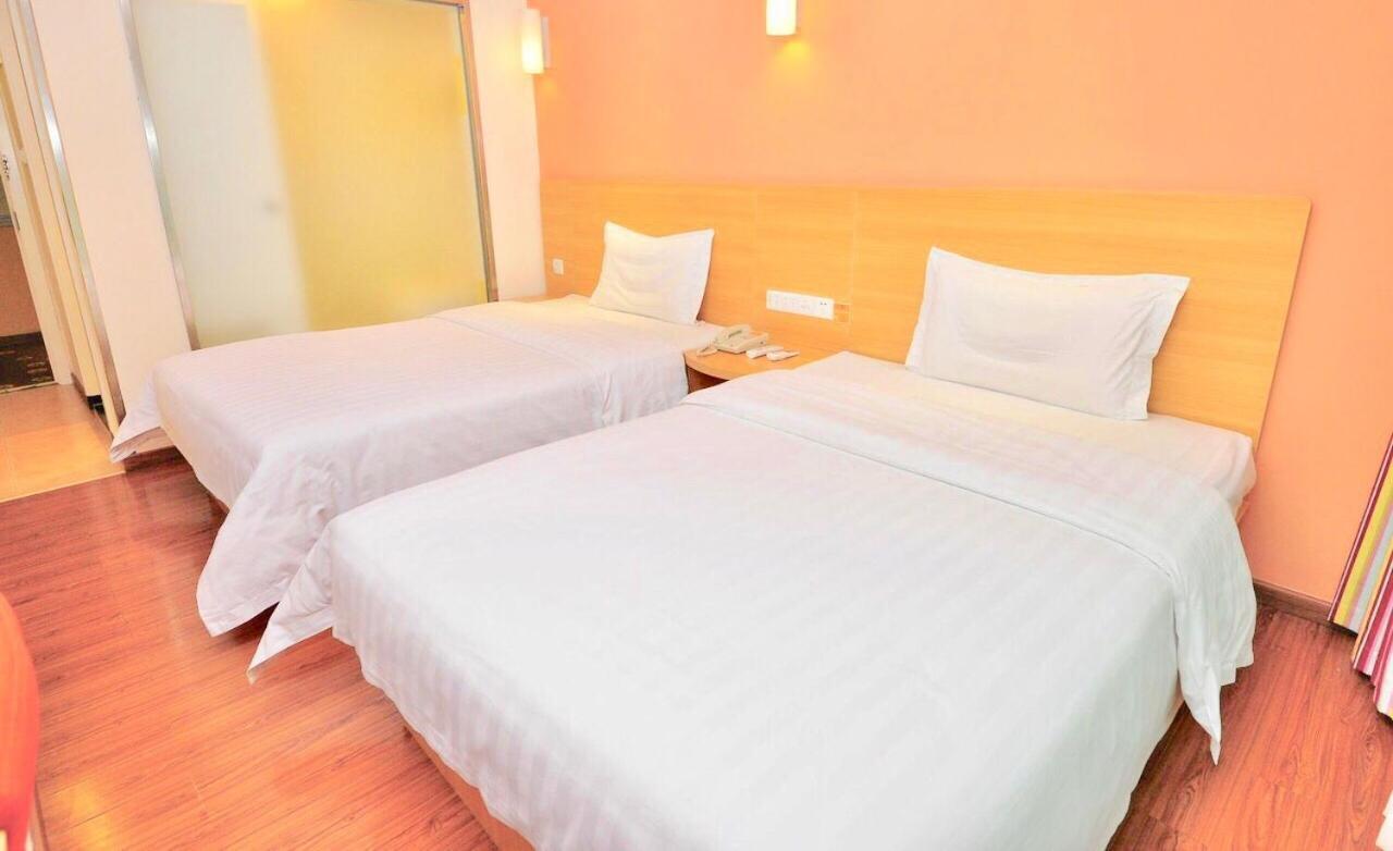 7Days Inn Guangzhou Tianhe Yantang Yue Ken Road Extérieur photo