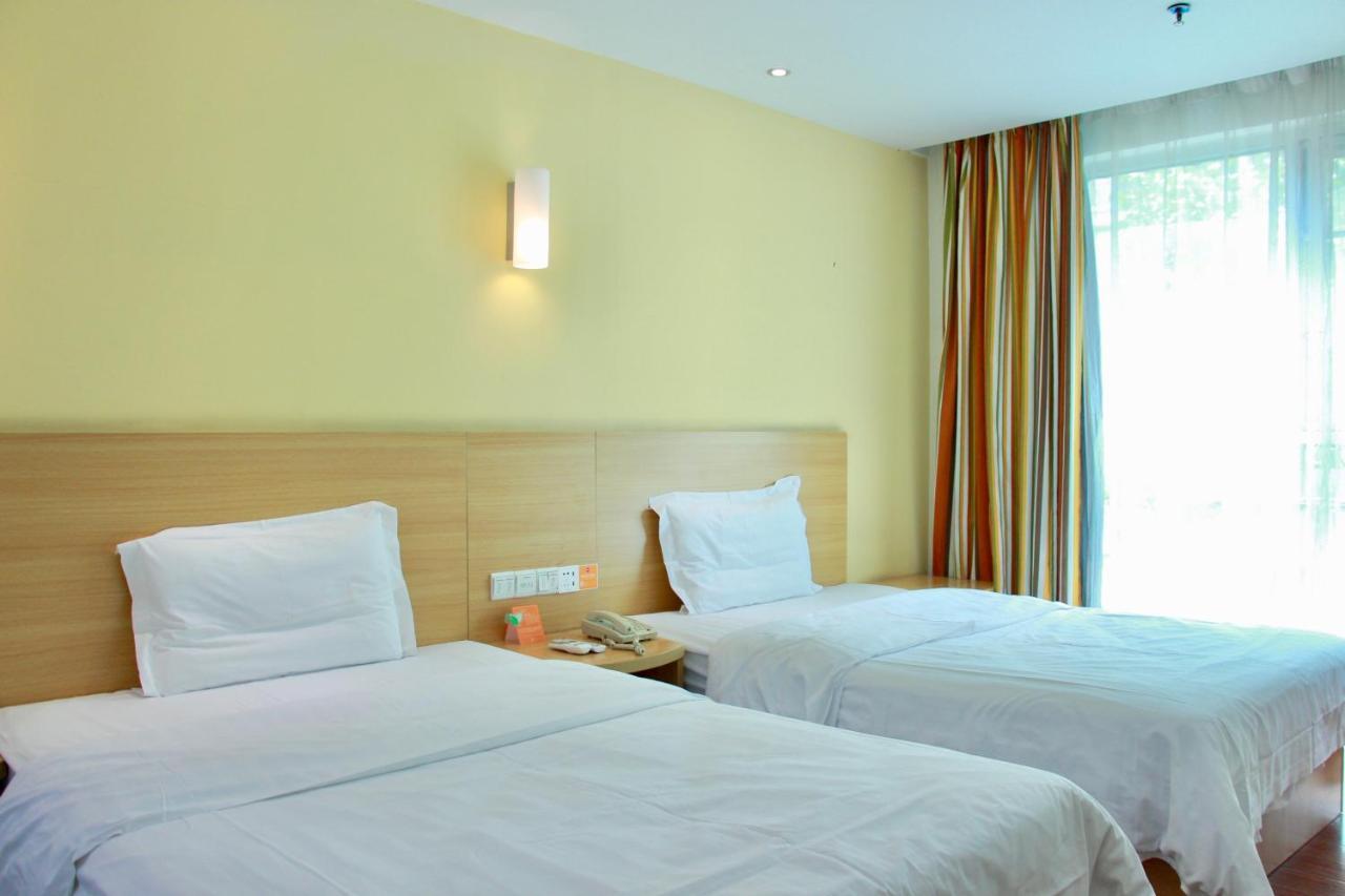 7Days Inn Guangzhou Tianhe Yantang Yue Ken Road Extérieur photo