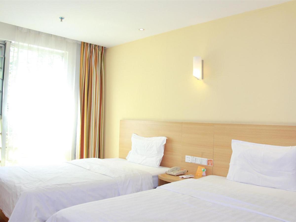7Days Inn Guangzhou Tianhe Yantang Yue Ken Road Extérieur photo